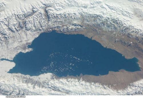 Озеро Иссык-Куль - виды из космоса с 2000 по 2015 годы